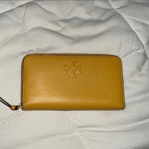 Tory Burch Yellow Leather Wristlet